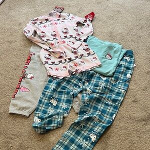 Hello Kitty Women’s Lounge Bundle